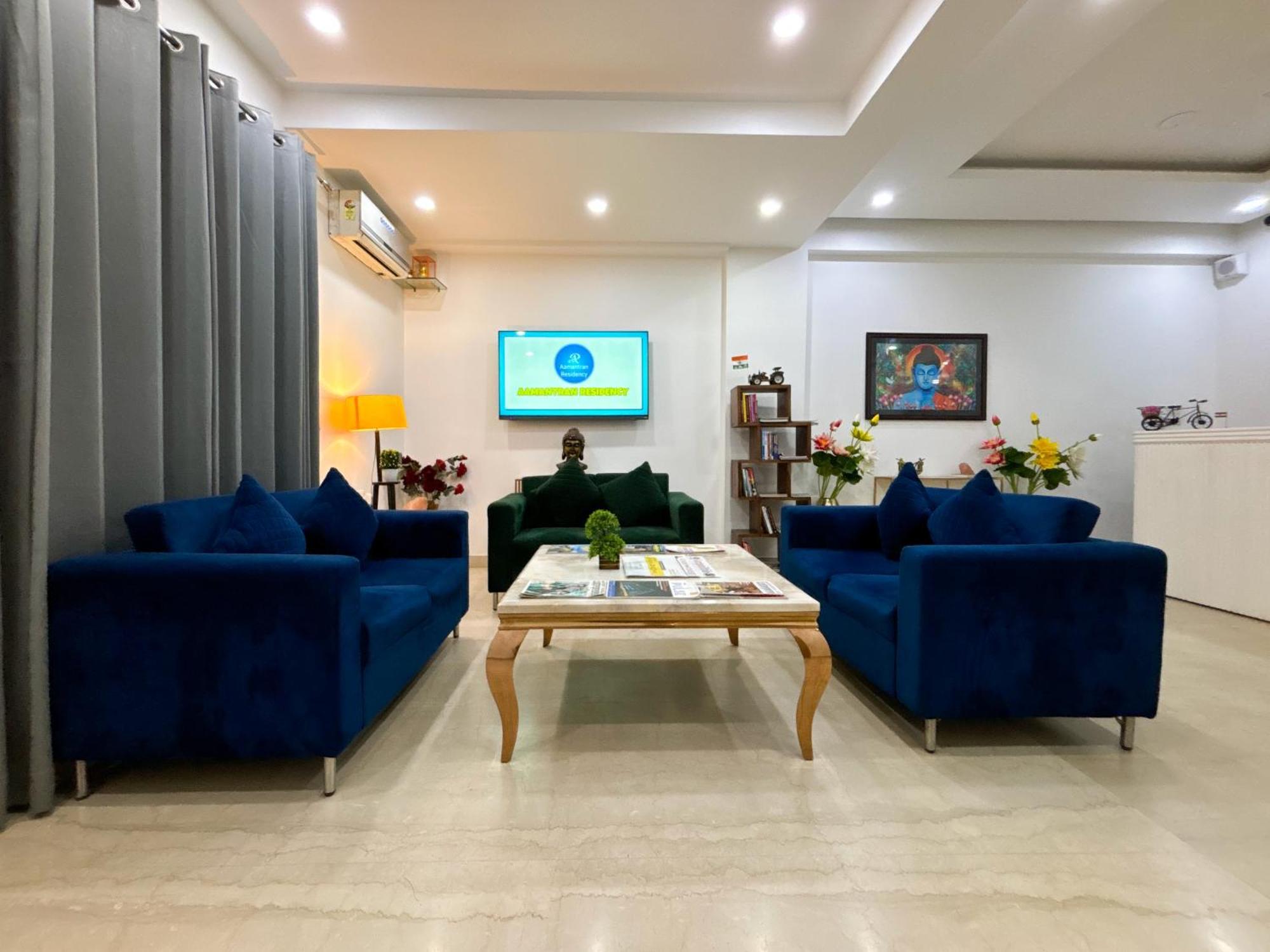 Aamantran Residency Hotel, Sohna Road, Sector 49, Gurugram Gurgaon Exteriör bild