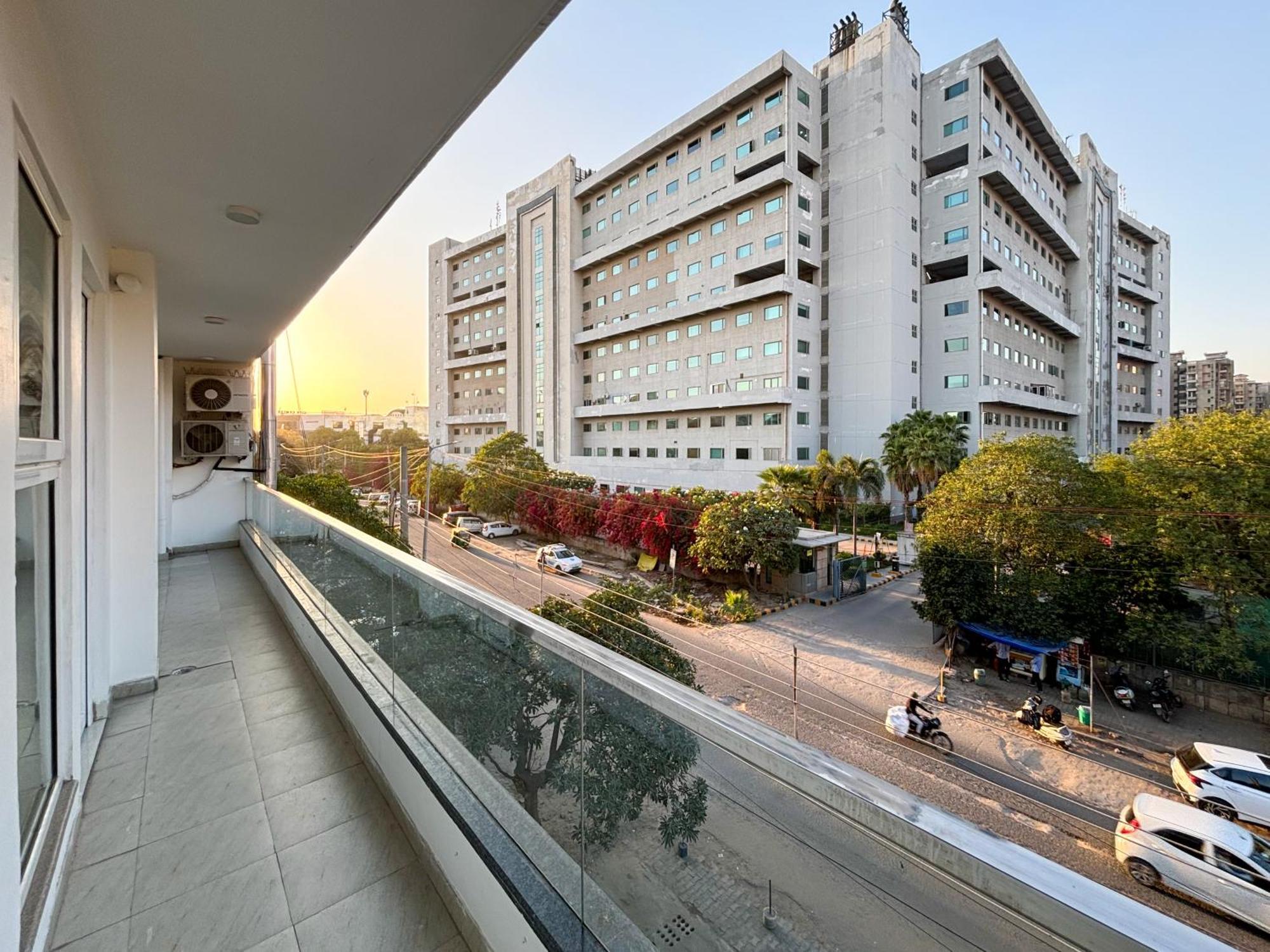 Aamantran Residency Hotel, Sohna Road, Sector 49, Gurugram Gurgaon Exteriör bild